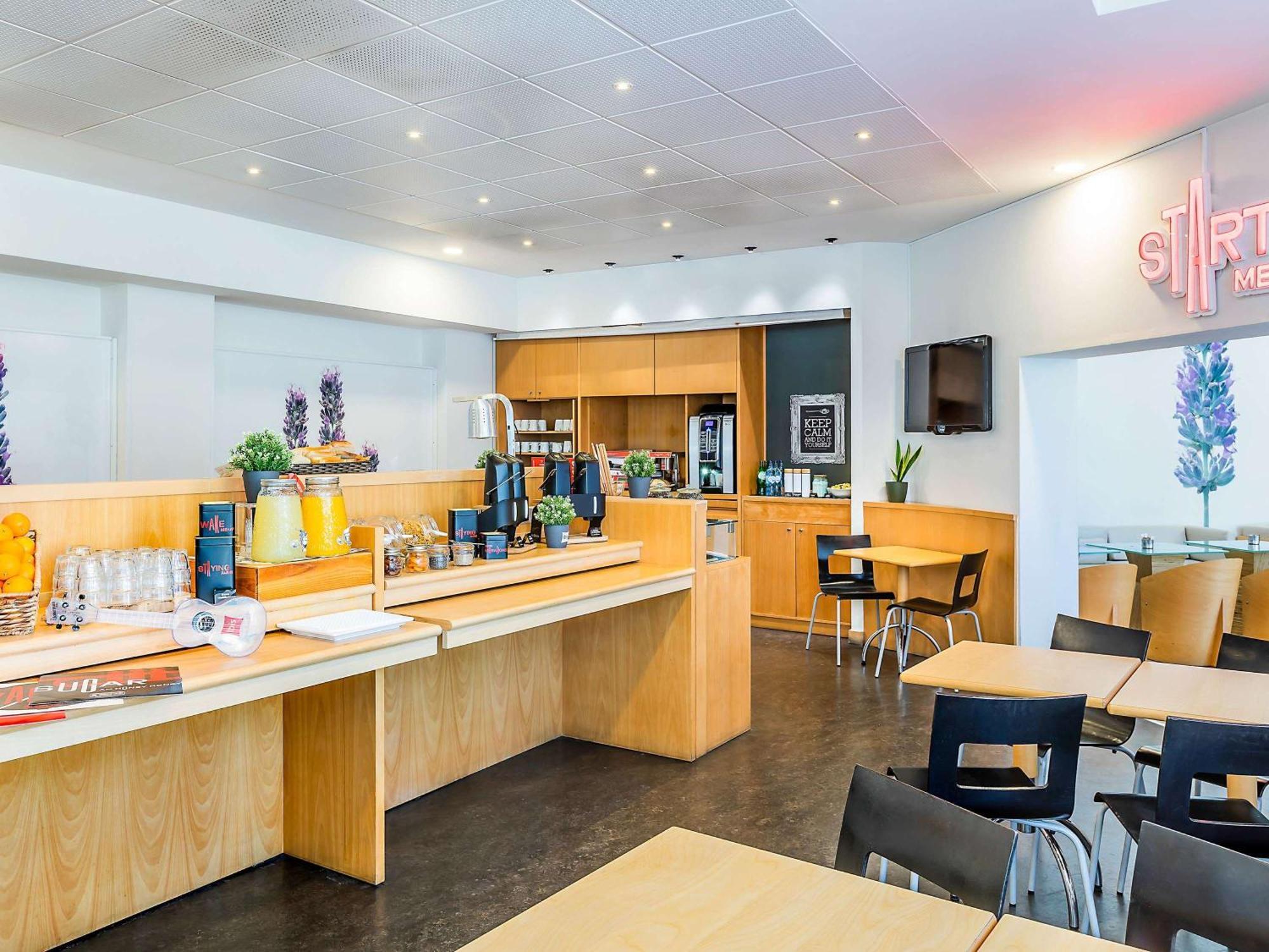 Hotel Ibis אבורה מראה חיצוני תמונה