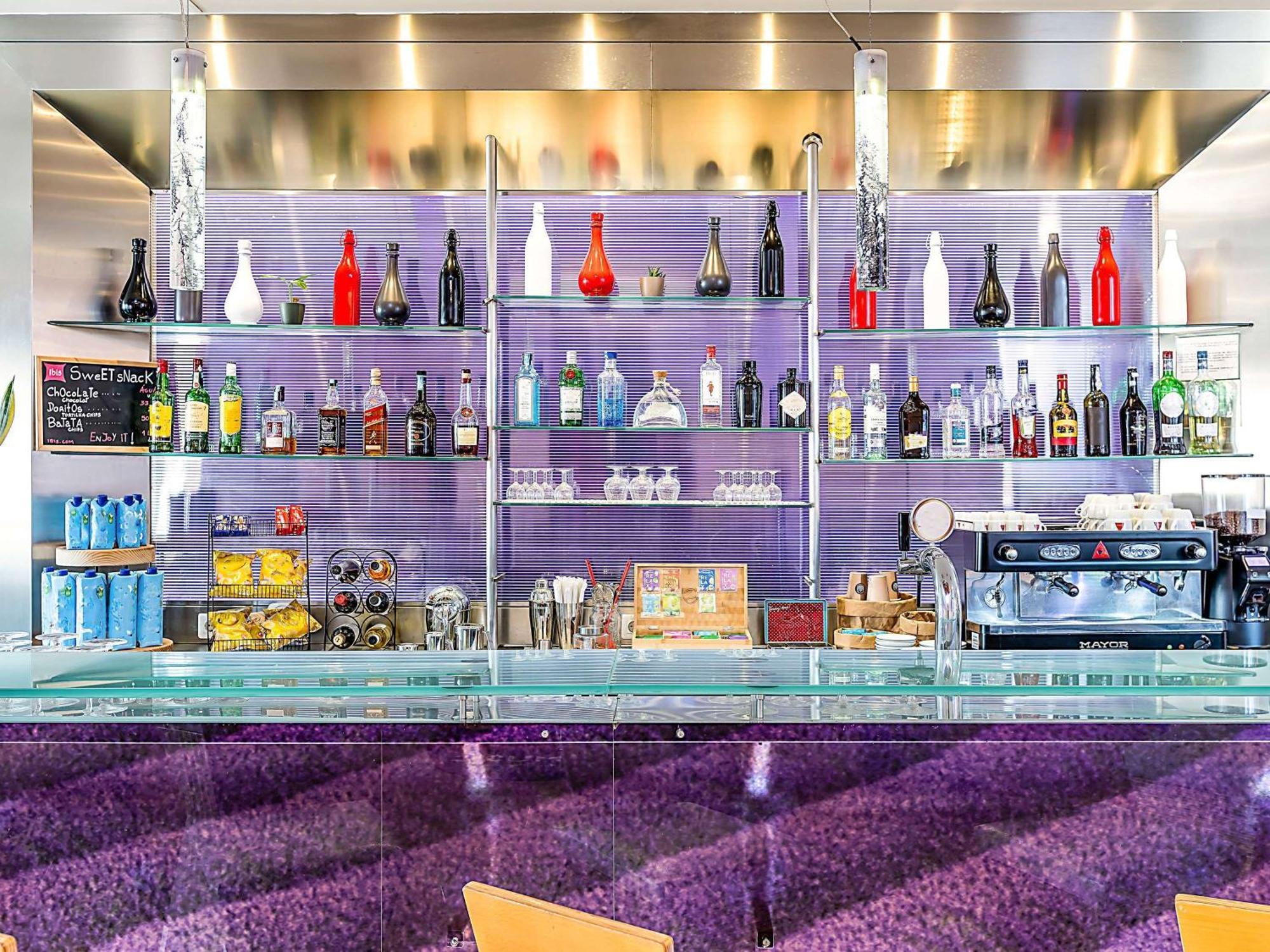 Hotel Ibis אבורה מראה חיצוני תמונה