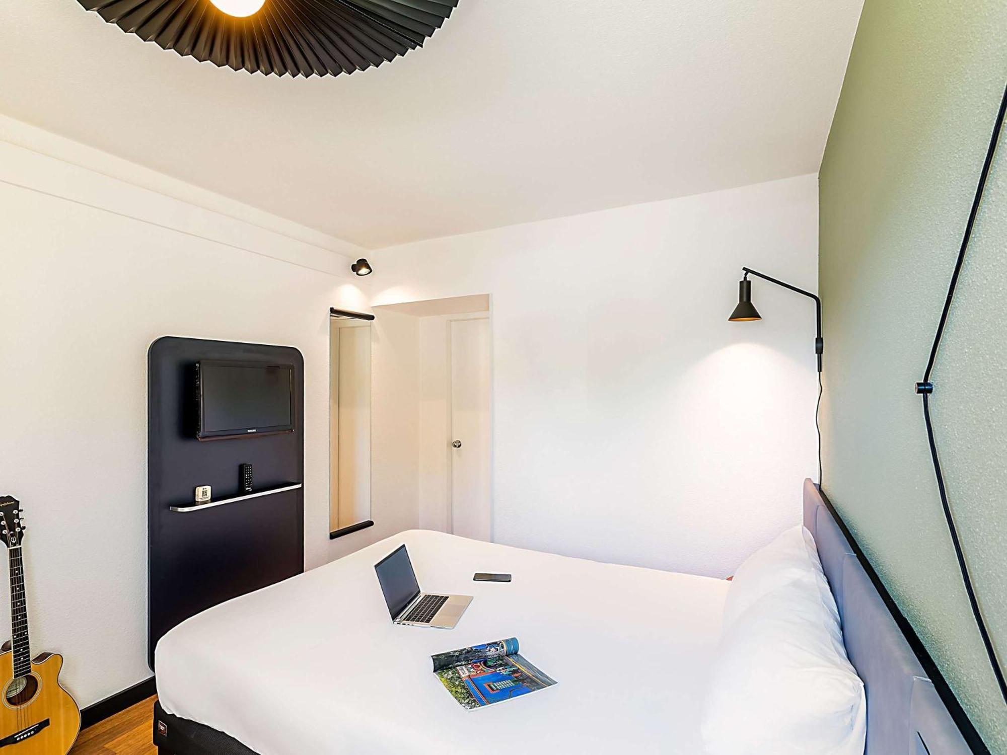 Hotel Ibis אבורה מראה חיצוני תמונה