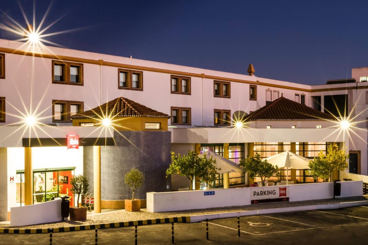 Hotel Ibis אבורה מראה חיצוני תמונה